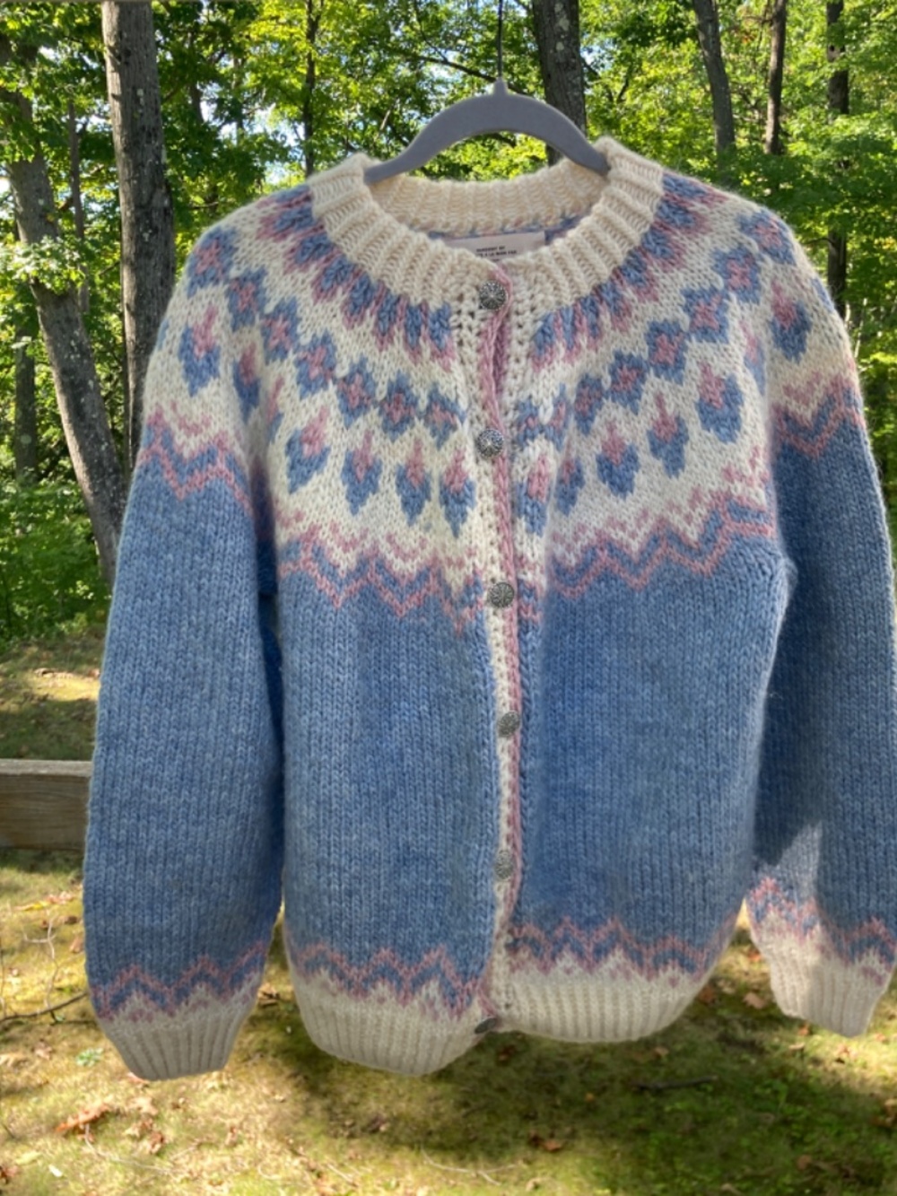 Vintage Hand Knit Fair Isle Cardigan .Fron Enterprises. Canada